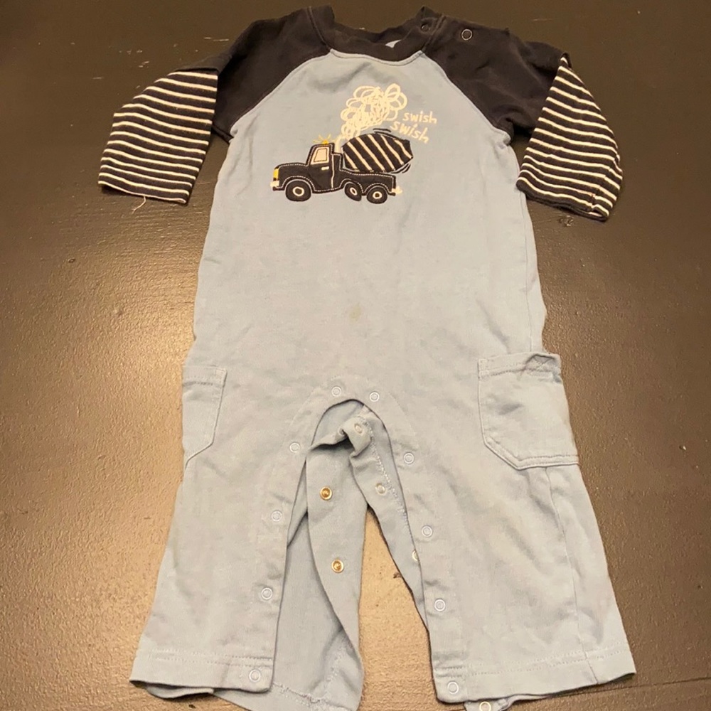 Gymboree Long Sleeve Romper / Sleep & Play